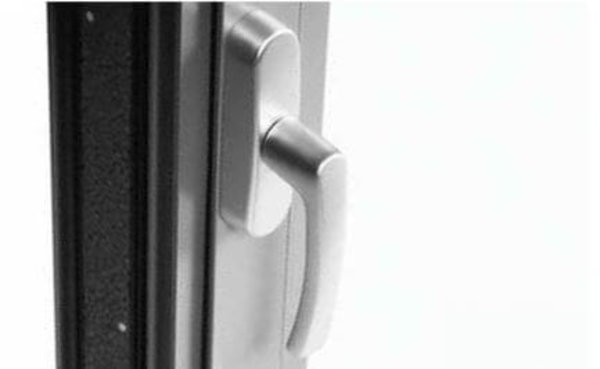 Produktbild des Fensteröffners in geschlossenem Zustand